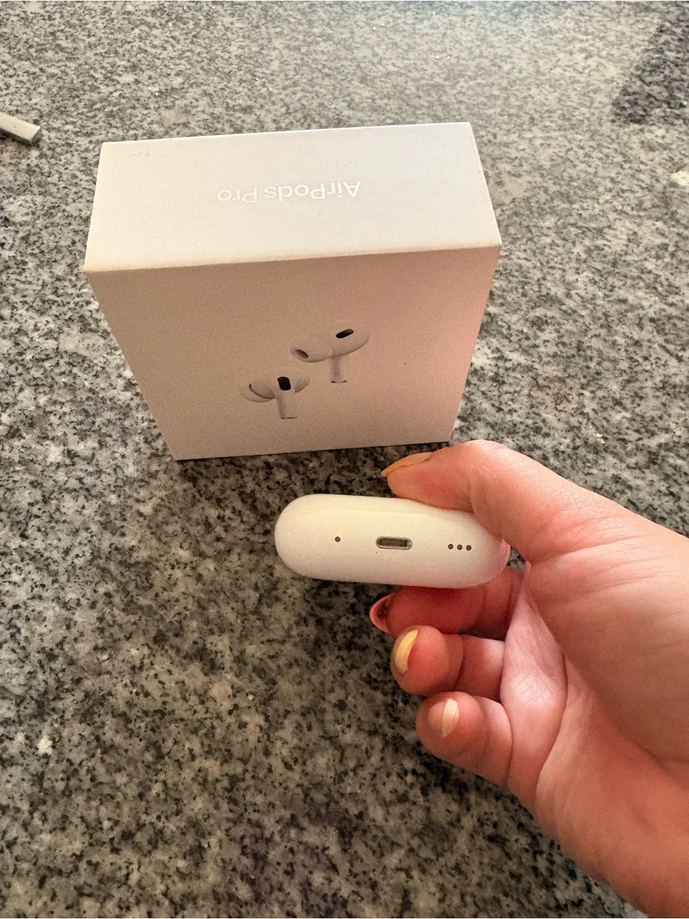 Apple AirPods Pro in White with Charging Case and Box